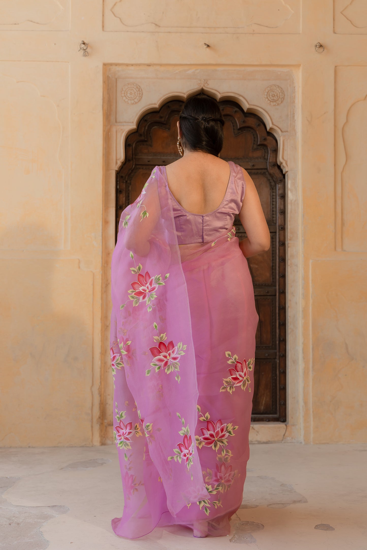 Draped in silk and adorned with love's finest petals 💕🌹