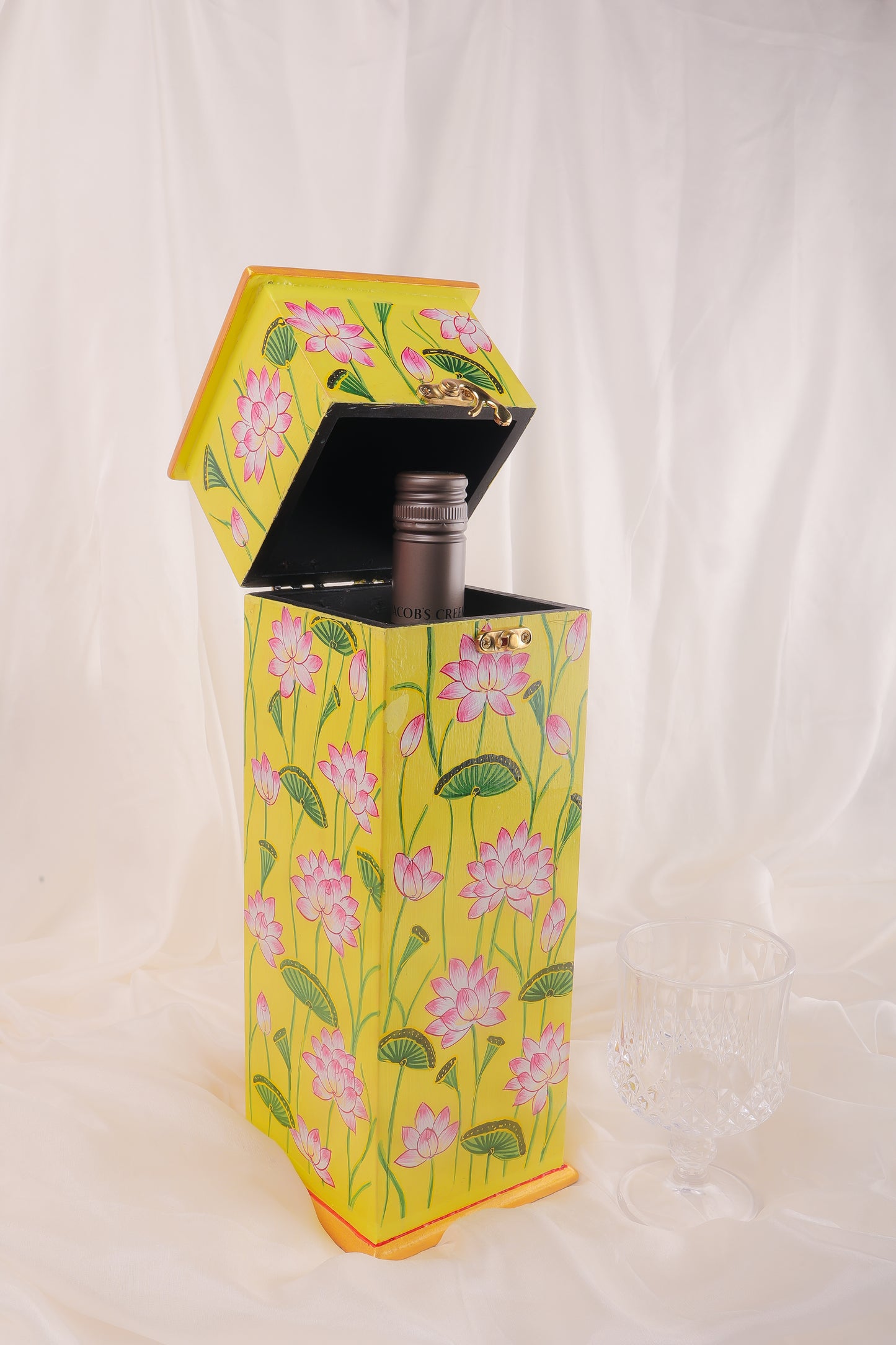 Aesthetic Wine Box