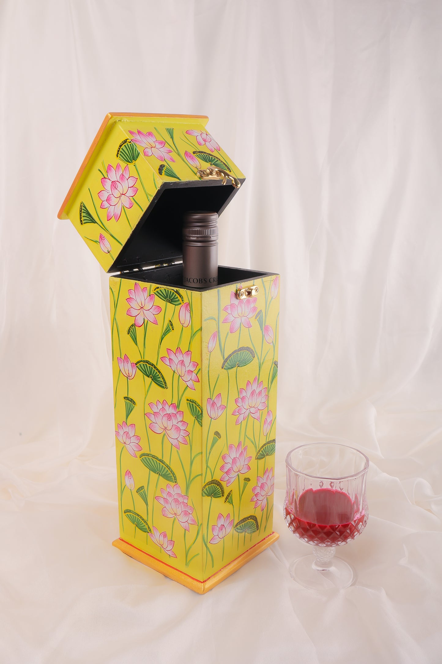 Aesthetic Wine Box